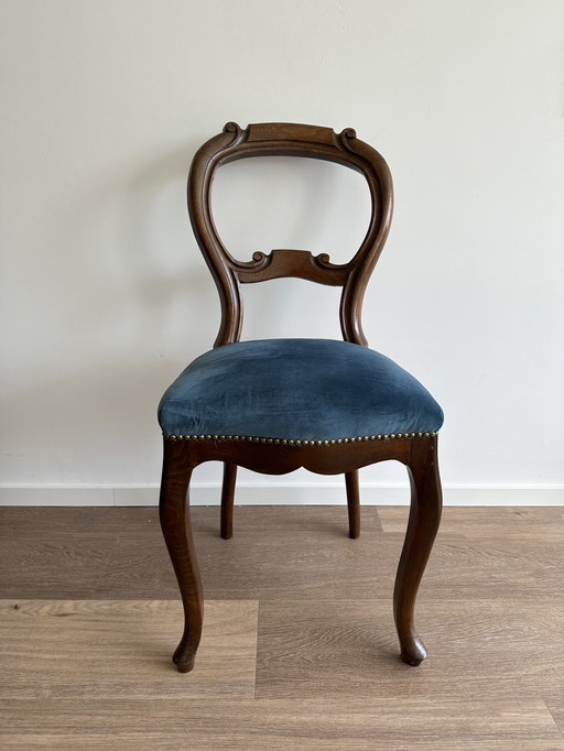 4x antique chair newly upholstered