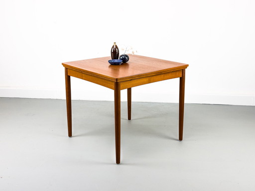 Teak Extendable Dining Table by Hundevad & Co., 1960s