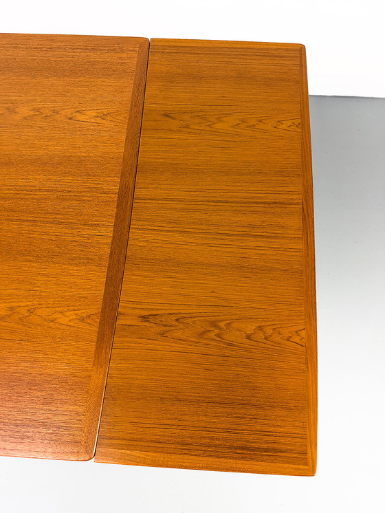 Image 1 of Teak Extendable Dining Table by Hundevad & Co., 1960s