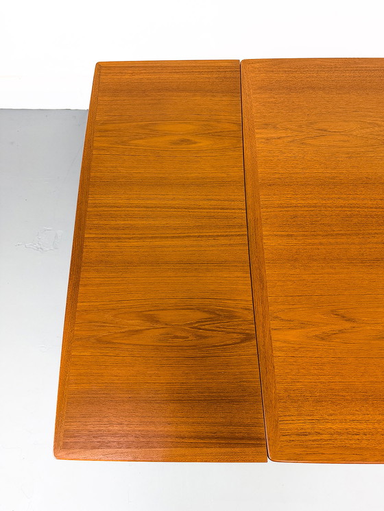 Image 1 of Teak Extendable Dining Table by Hundevad & Co., 1960s