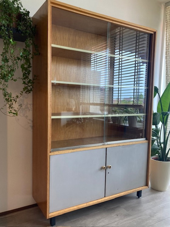 Image 1 of Vintage mid-century display cabinet