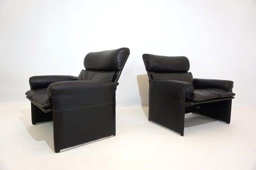 Saporiti Italia set of 2 leather armchairs by Giovanni Offredi