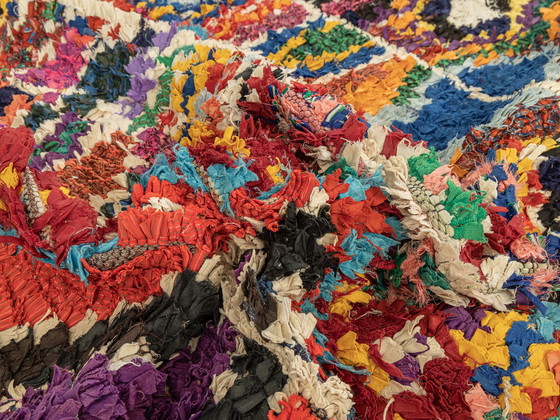 Image 1 of  Boucherouite vintage, tapis berbère, 167 X 233