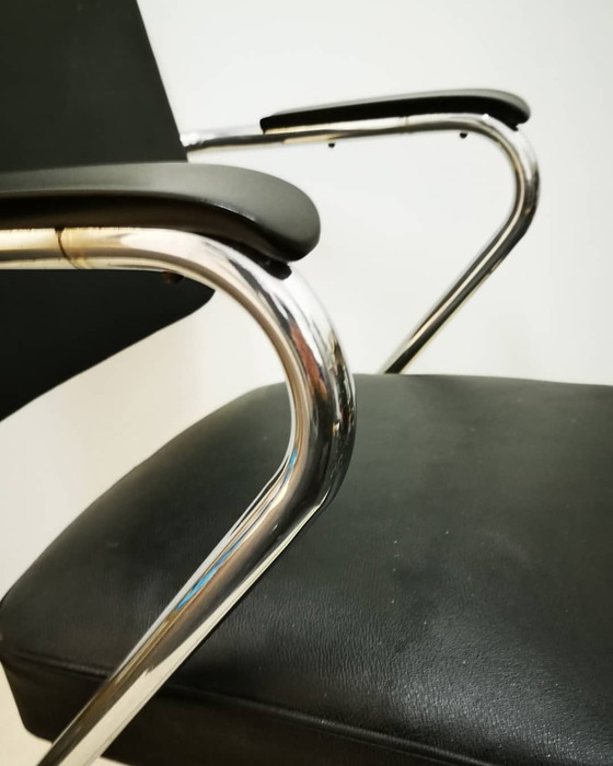 Image 1 of Chaise à trombones Paul Schuitema