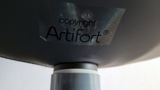 Image 1 of Artifort Swivel armchair gray