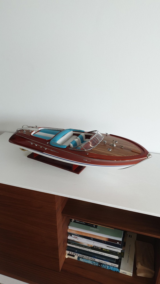 Image 1 of Riva Aquarama model boat 68 cm