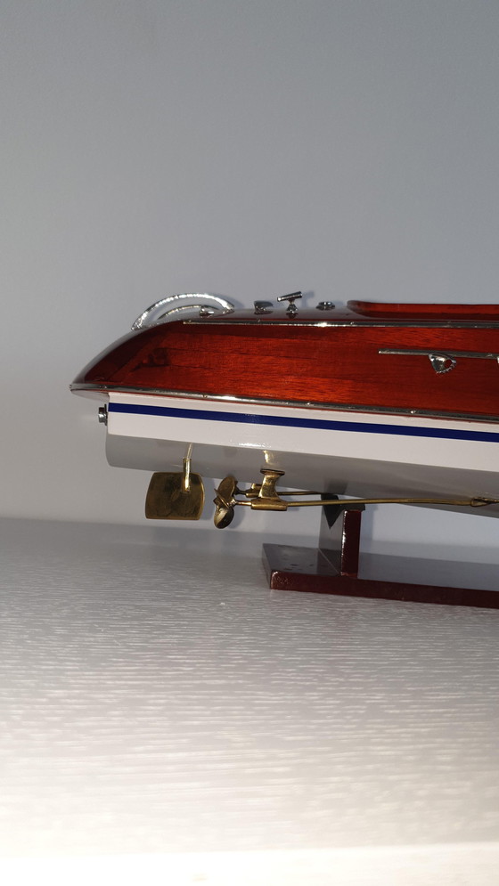 Image 1 of Riva Aquarama model boat 68 cm