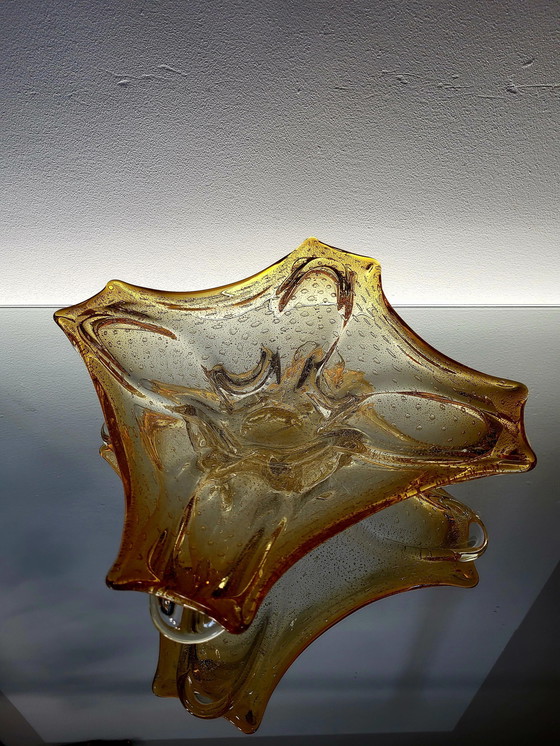 Image 1 of Murano L Center Piece, Organic Design Clear Murano Glass With Silverleaf , Italy