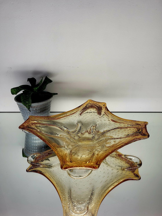 Image 1 of Murano L Center Piece, Organic Design Clear Murano Glass With Silverleaf , Italy