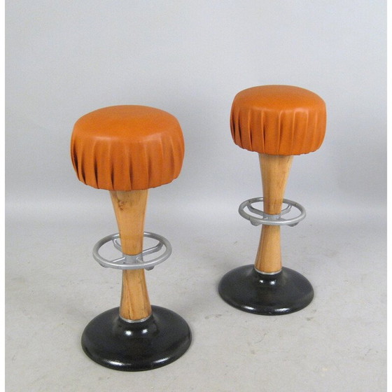 Image 1 of High stool in leather, beechwood, metal and aluminum - 1960s