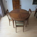 Table et chaises de salle à manger vintage
