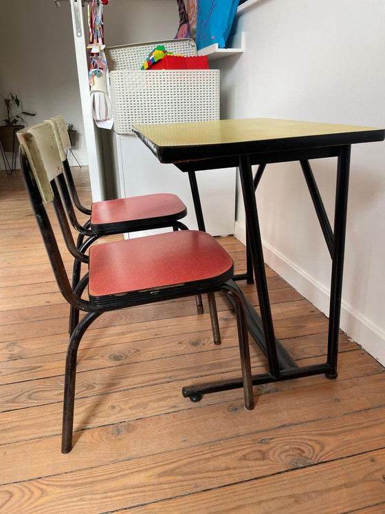 Image 1 of Scrivania per bambini e 2 sedie