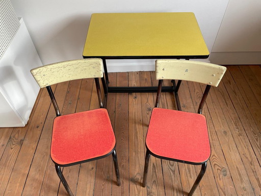 Children Desk And 2 Chairs