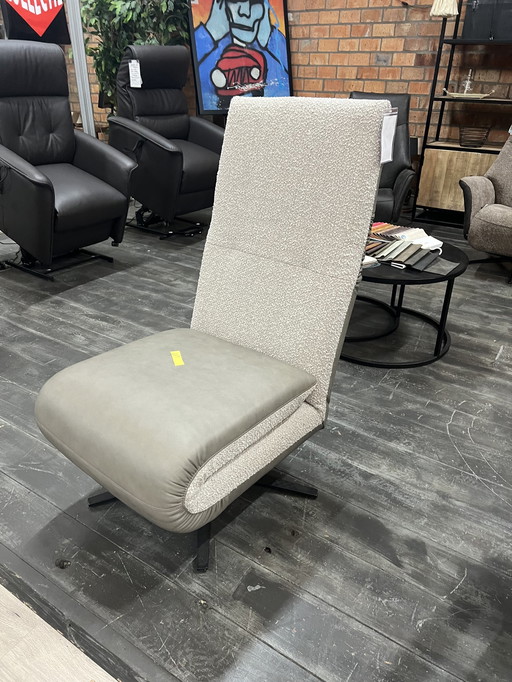 For Sale: Luxury Manual Swivel Relax Chair