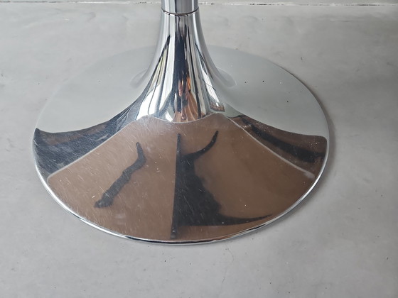 Image 1 of Oval Table With Chrome Leg