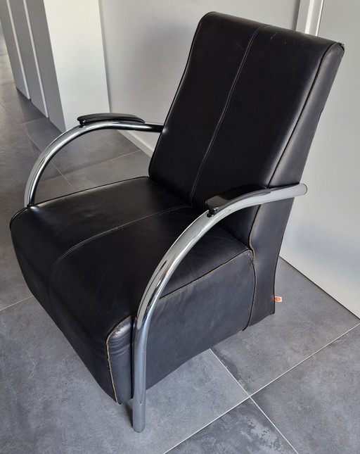 Armchair Van Jess, Black Leather Design Bari.