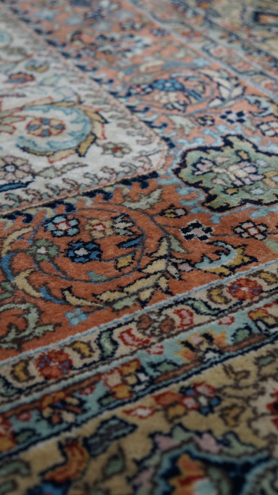 Image 1 of Oriental rug, 204x130cm