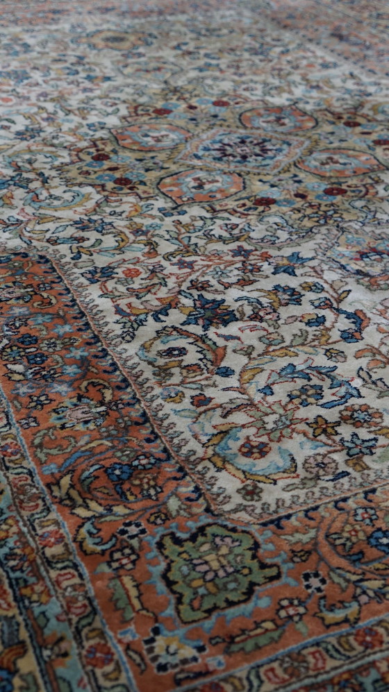 Image 1 of Oriental rug, 204x130cm