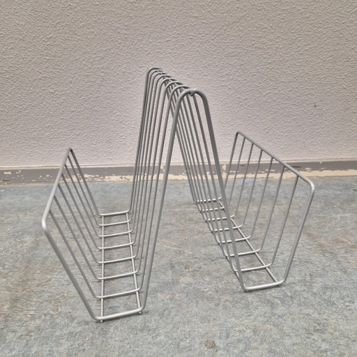 90'S Metal Reading Rack Reading Basket