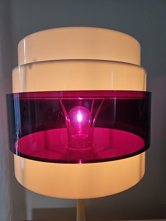 Image 1 of Energi Rock Table Lamp