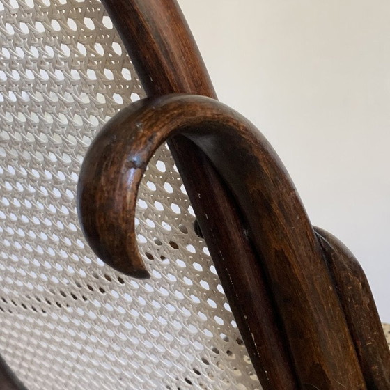 Image 1 of Vintage Thonet rocking chair in cane
