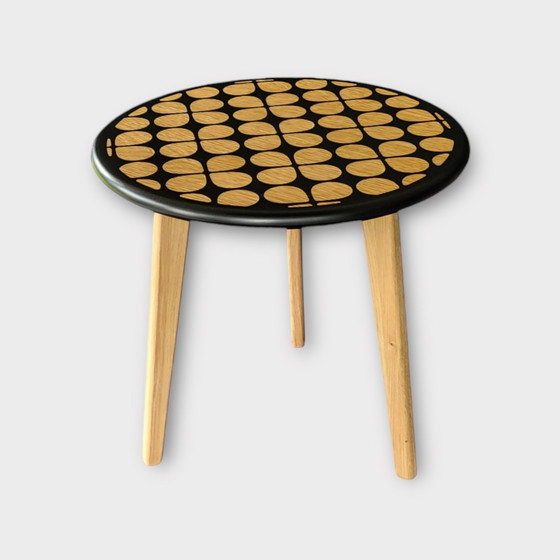 Image 1 of Unique Round Clover Pattern Side Table