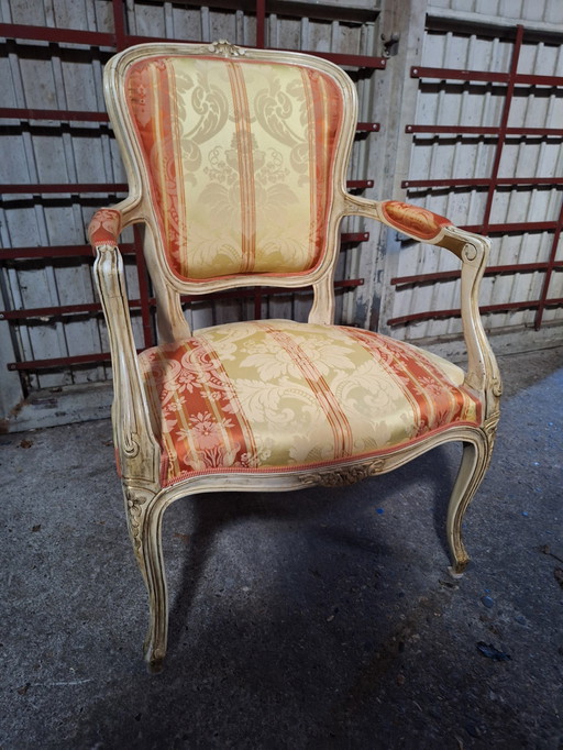 Sillón L Xv/Sillón de señora En buen estado. 