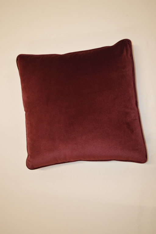 2X Cushion Bordeau Velvet