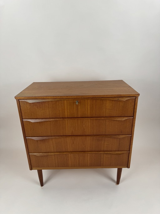 ⭐️ Mid-Century Danish Teak Chest Of Drawers