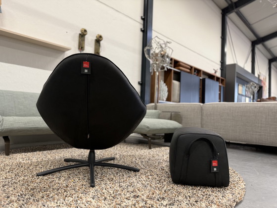 Image 1 of Sillón giratorio suave Label Vandenberg Hidde Bald Sprang negro 