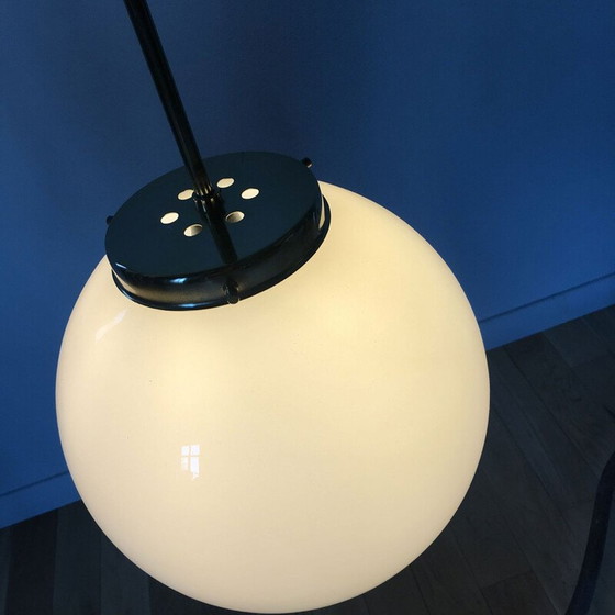 Image 1 of Lampada a sospensione vintage a forma di sfera in vetro bianco