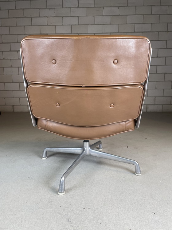 Image 1 of Herman Miller Vintage Eames Lobby Chair