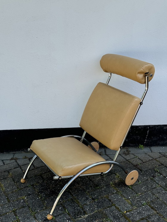 Image 1 of Memphis Style Relax Chair