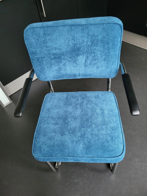 4X Bruut Ridge Rib Chair Petrol