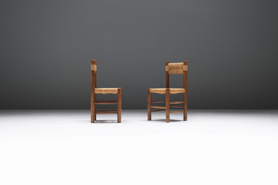 Image 1 of Les chaises Sentou sélectionnées par Charlotte Perriand