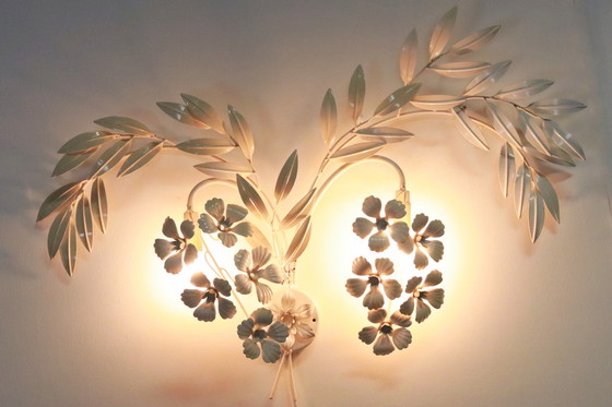 Image 1 of Wall lamp