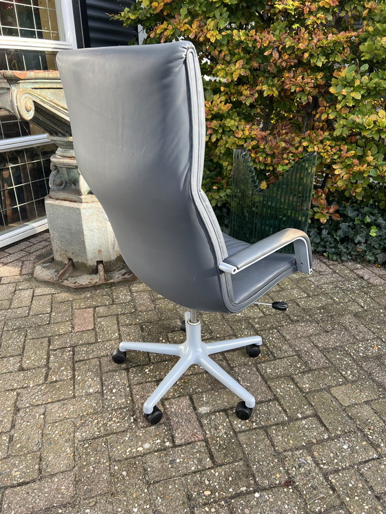 Image 1 of Vintage Artifort office chair 