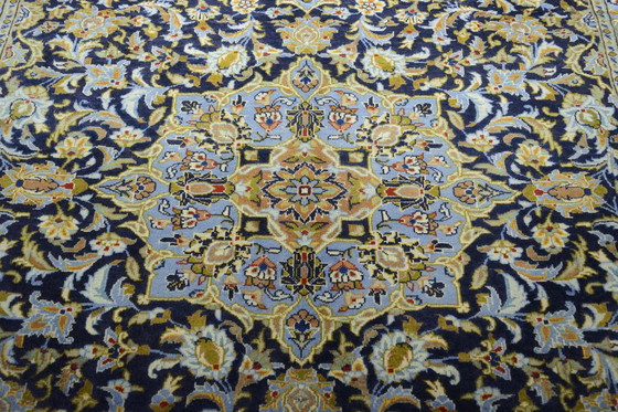 Image 1 of Hand-knotted Keshan oriental rug - 272 X 211 Cm