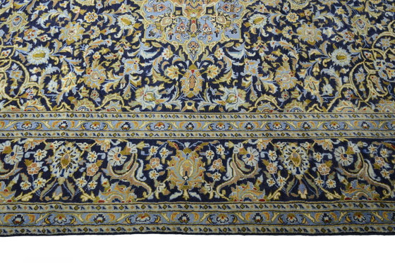 Image 1 of Hand-knotted Keshan oriental rug - 272 X 211 Cm