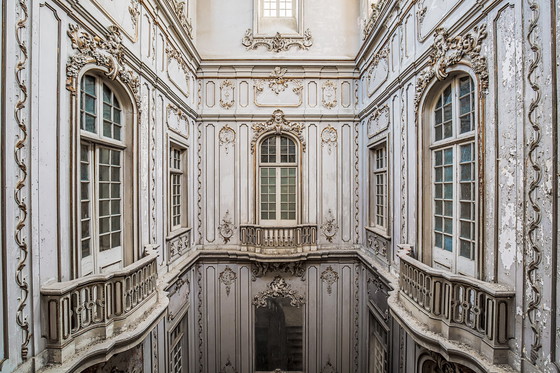 Image 1 of Jef Peeters - Abandoned Palace