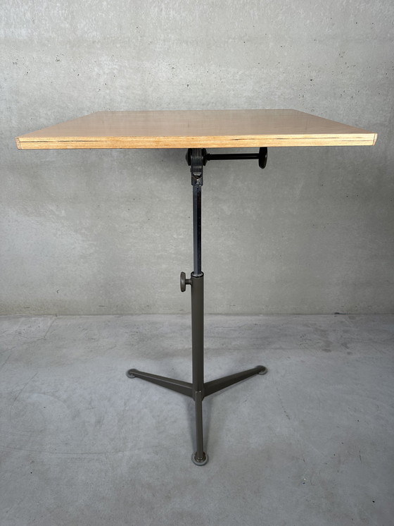 Image 1 of Friso Kramer Ahrend the Circle drawing table