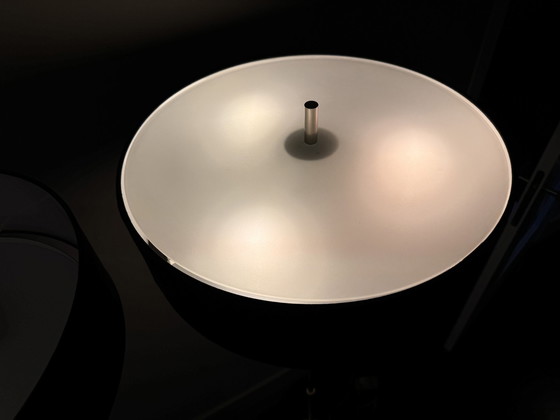 Image 1 of Estiluz Iris floor lamp by Leonardo Marelli