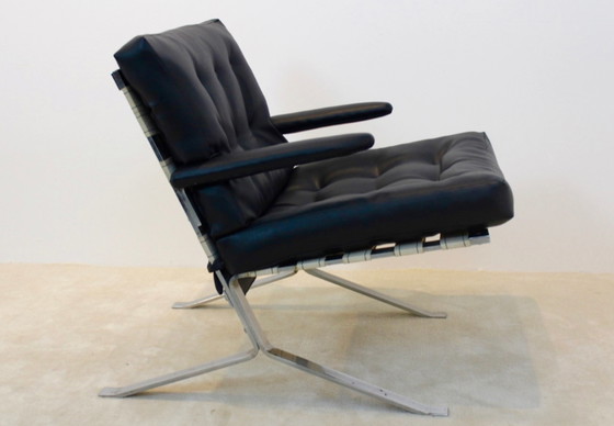 Image 1 of Sillón de mediados de siglo con respaldo bajo en cromo