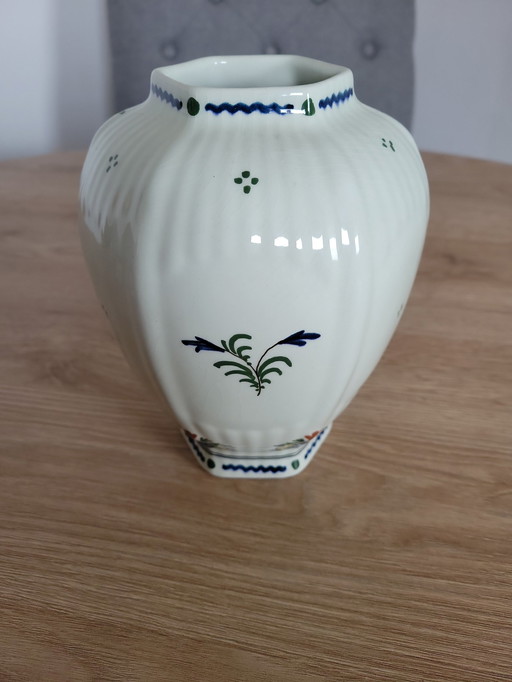 Delft porcelain vase