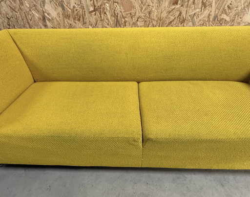 Montis Fox Sofa