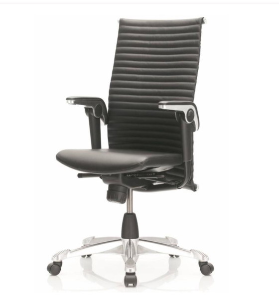 Image 1 of HÅG Excellence 9321 executive chair