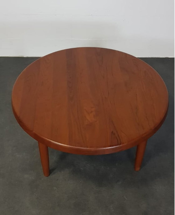 Image 1 of Table basse en teck Niels Bach