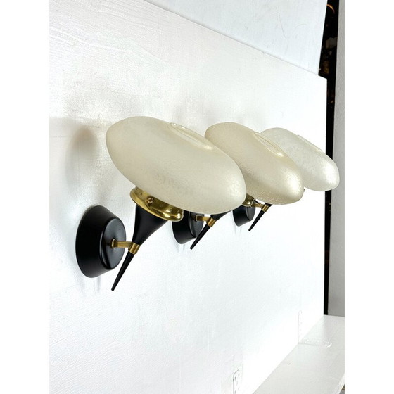 Image 1 of Set of 3 Italian mid-century Stilnovo wall lamps in brass and etched glass