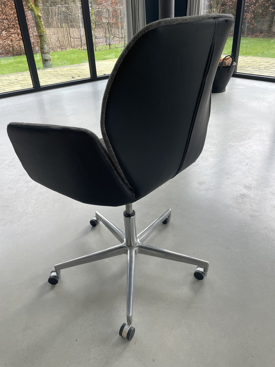 Image 1 of Mobitec Mood office chair