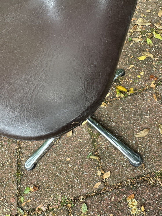 Image 1 of Chaise pivotante vintage 1960 chrome/skai